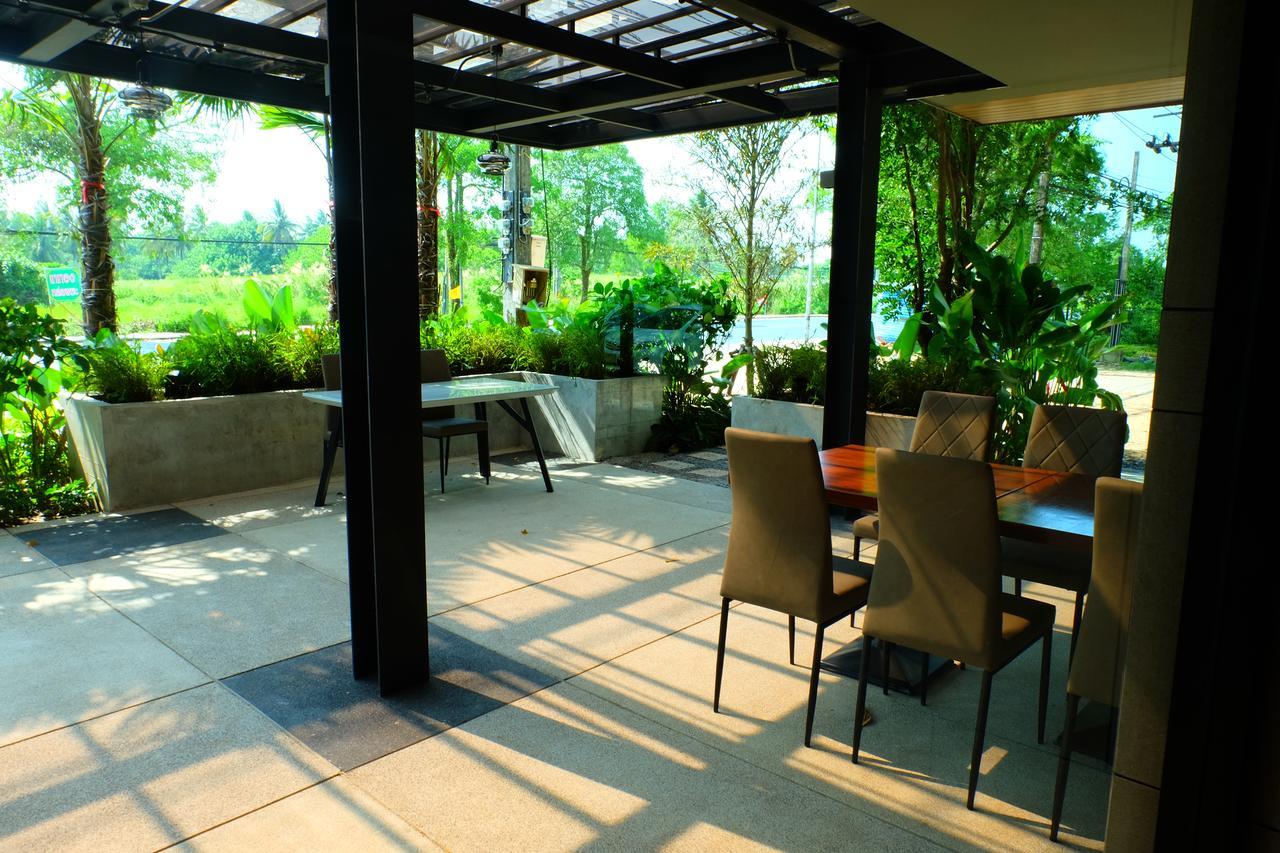 Hotel The Glory Gold Khao Lak Exterior foto