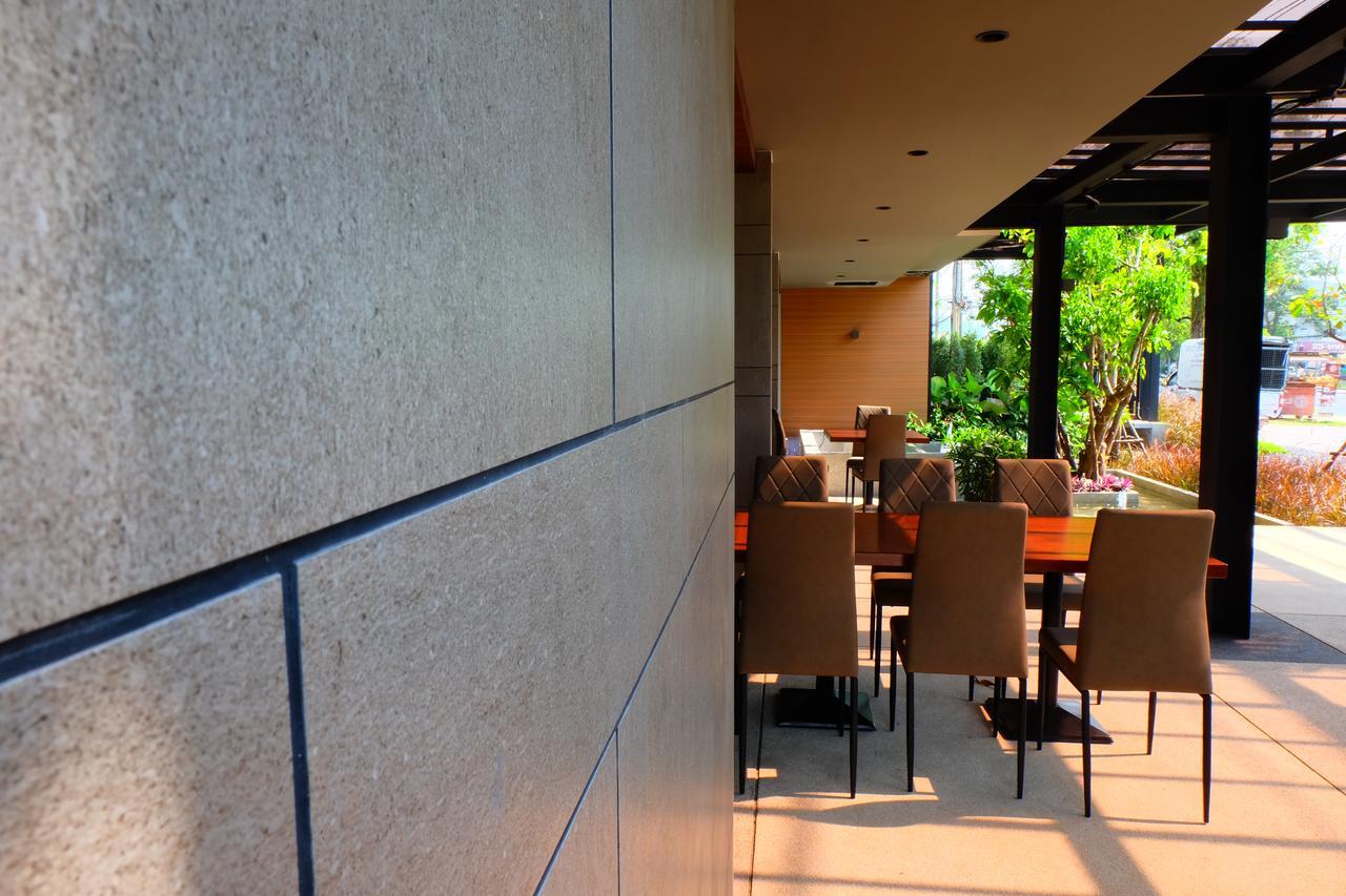 Hotel The Glory Gold Khao Lak Exterior foto