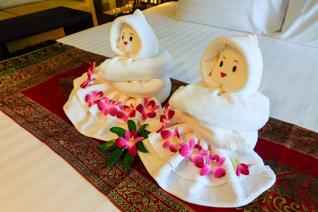 Hotel The Glory Gold Khao Lak Exterior foto