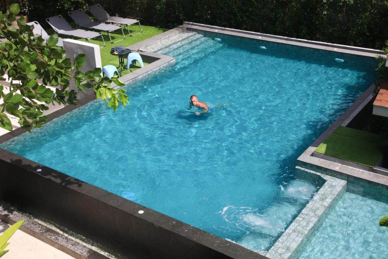 Hotel The Glory Gold Khao Lak Exterior foto